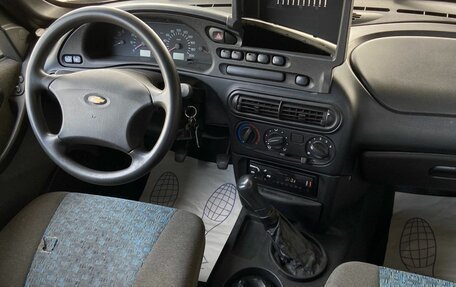 Chevrolet Niva I рестайлинг, 2004 год, 249 000 рублей, 7 фотография
