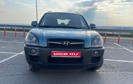 Hyundai Tucson III, 2009 год, 870 000 рублей, 1 фотография