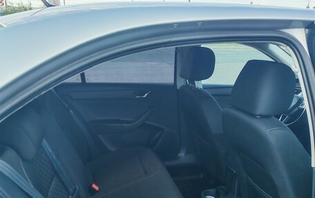 Skoda Rapid I, 2016 год, 880 000 рублей, 10 фотография