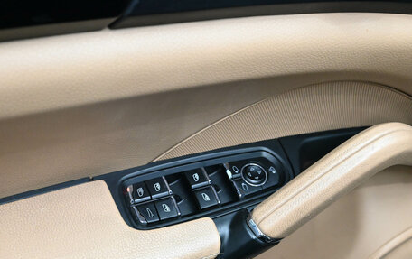 Porsche Cayenne III, 2014 год, 3 430 000 рублей, 13 фотография