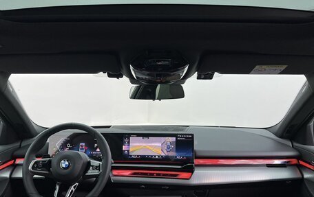 BMW 5 серия, 2025 год, 8 880 000 рублей, 7 фотография