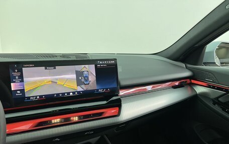 BMW 5 серия, 2025 год, 8 880 000 рублей, 15 фотография