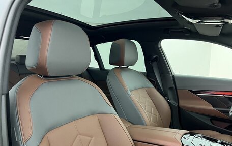 BMW 5 серия, 2025 год, 8 880 000 рублей, 13 фотография