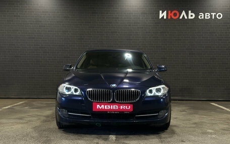 BMW 5 серия, 2012 год, 1 820 000 рублей, 2 фотография