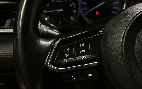Mazda 6, 2019 год, 2 160 000 рублей, 18 фотография