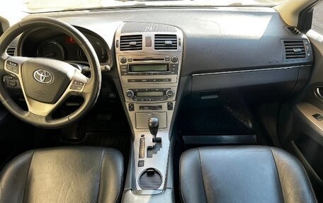 Toyota Avensis III рестайлинг, 2011 год, 1 370 000 рублей, 10 фотография