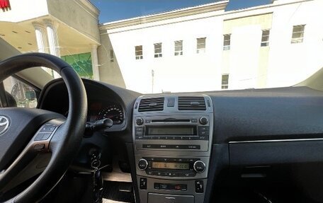Toyota Avensis III рестайлинг, 2011 год, 1 370 000 рублей, 13 фотография