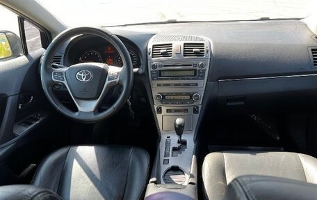 Toyota Avensis III рестайлинг, 2011 год, 1 370 000 рублей, 14 фотография