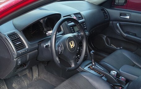 Honda Accord VII рестайлинг, 2006 год, 800 000 рублей, 2 фотография