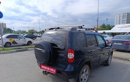 Chevrolet Niva I рестайлинг, 2012 год, 360 000 рублей, 3 фотография