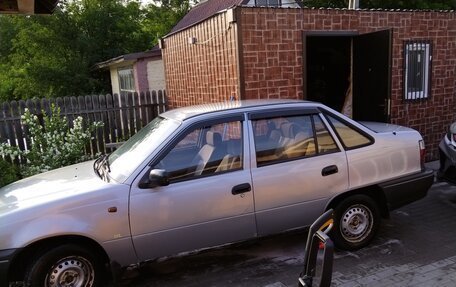 Daewoo Nexia I рестайлинг, 1998 год, 110 000 рублей, 5 фотография