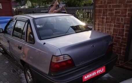 Daewoo Nexia I рестайлинг, 1998 год, 110 000 рублей, 6 фотография