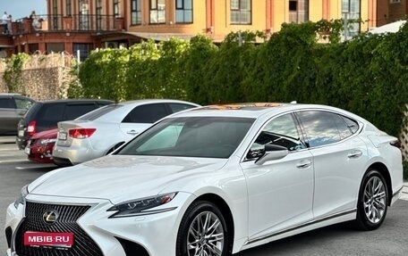 Lexus LS IV, 2018 год, 4 990 000 рублей, 1 фотография