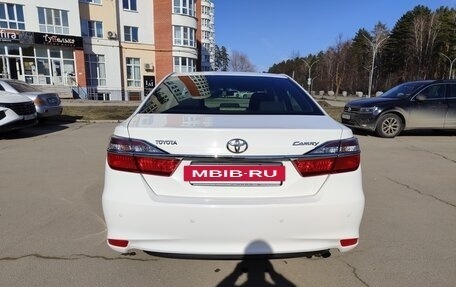 Toyota Camry, 2015 год, 2 250 000 рублей, 4 фотография