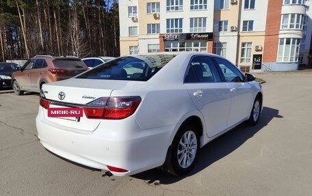 Toyota Camry, 2015 год, 2 250 000 рублей, 3 фотография