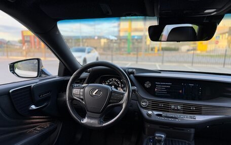 Lexus LS IV, 2018 год, 4 990 000 рублей, 27 фотография
