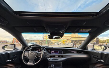 Lexus LS IV, 2018 год, 4 990 000 рублей, 29 фотография