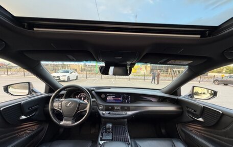 Lexus LS IV, 2018 год, 4 990 000 рублей, 30 фотография