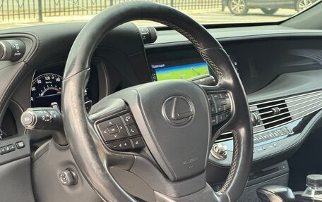Lexus LS IV, 2018 год, 4 990 000 рублей, 38 фотография