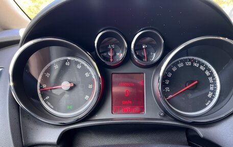 Opel Astra J, 2013 год, 930 000 рублей, 8 фотография