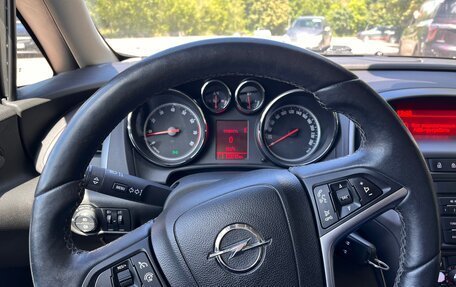Opel Astra J, 2013 год, 930 000 рублей, 9 фотография