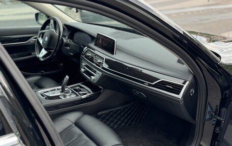 BMW 7 серия, 2019 год, 4 300 000 рублей, 7 фотография