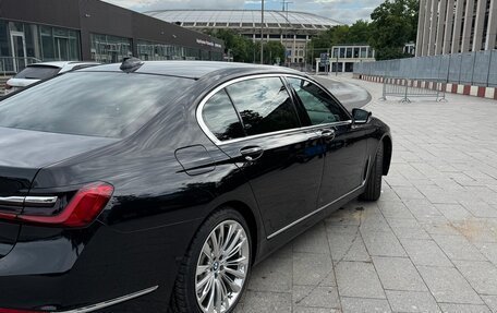 BMW 7 серия, 2019 год, 4 300 000 рублей, 5 фотография