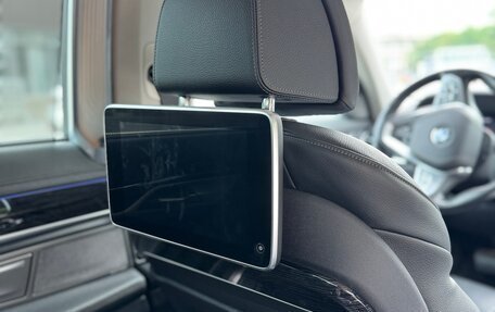 BMW 7 серия, 2019 год, 4 300 000 рублей, 9 фотография
