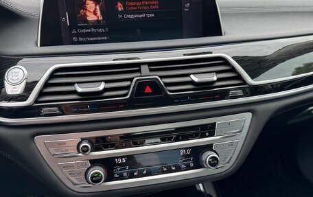 BMW 7 серия, 2019 год, 4 300 000 рублей, 14 фотография