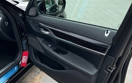 BMW 7 серия, 2019 год, 4 300 000 рублей, 11 фотография