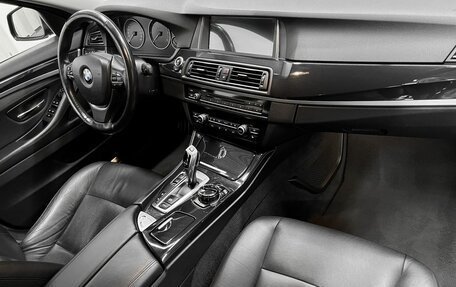BMW 5 серия, 2013 год, 2 145 000 рублей, 13 фотография