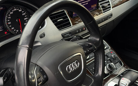 Audi A8, 2010 год, 1 700 000 рублей, 12 фотография