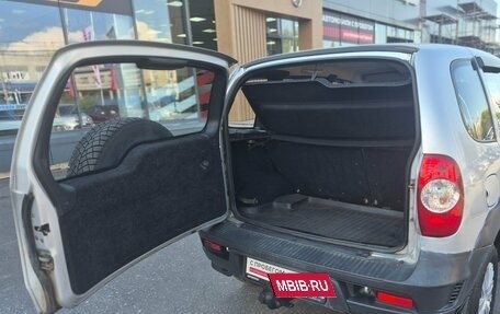 Chevrolet Niva I рестайлинг, 2009 год, 299 000 рублей, 9 фотография
