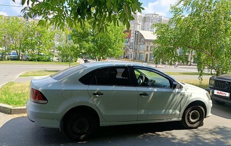 Volkswagen Polo VI (EU Market), 2018 год, 460 000 рублей, 2 фотография