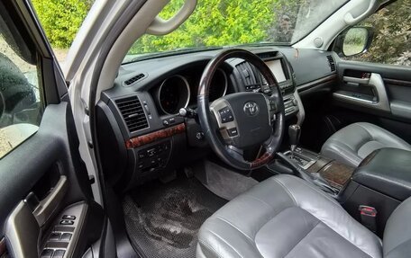 Toyota Land Cruiser 200, 2010 год, 3 499 999 рублей, 7 фотография