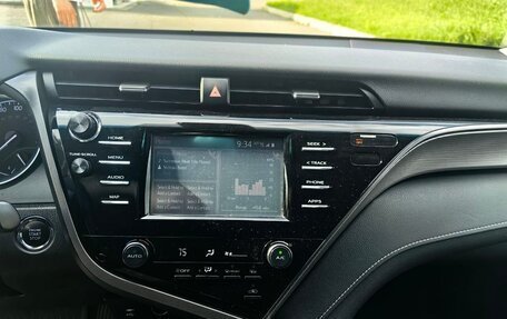 Toyota Camry, 2019 год, 1 050 000 рублей, 5 фотография