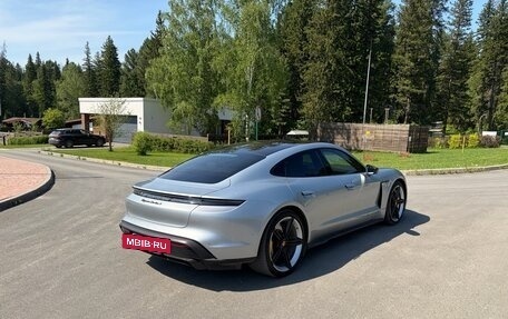Porsche Taycan I, 2022 год, 17 000 000 рублей, 6 фотография