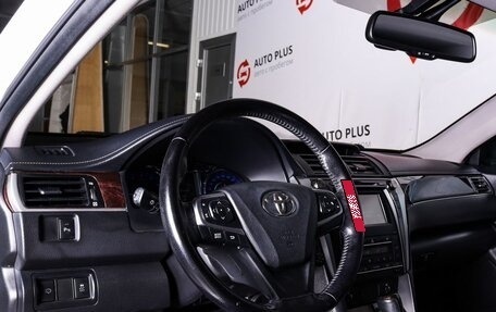 Toyota Camry, 2016 год, 2 050 000 рублей, 8 фотография