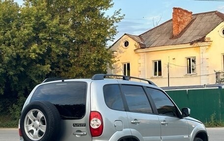 Chevrolet Niva I рестайлинг, 2016 год, 599 999 рублей, 4 фотография