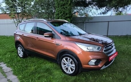 Ford Kuga III, 2018 год, 1 590 000 рублей, 2 фотография
