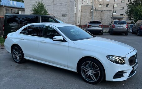 Mercedes-Benz E-Класс, 2018 год, 3 250 000 рублей, 7 фотография