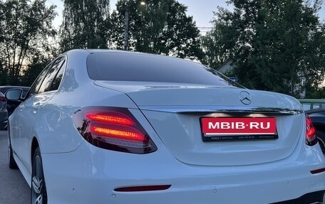 Mercedes-Benz E-Класс, 2018 год, 3 250 000 рублей, 11 фотография