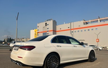 Mercedes-Benz E-Класс, 2021 год, 4 250 000 рублей, 7 фотография