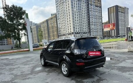 Mitsubishi Outlander III рестайлинг 3, 2007 год, 1 250 000 рублей, 5 фотография