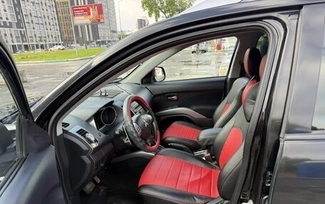 Mitsubishi Outlander III рестайлинг 3, 2007 год, 1 250 000 рублей, 11 фотография