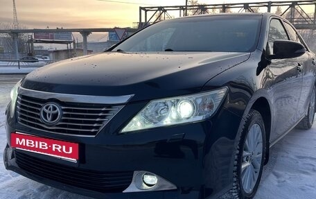 Toyota Camry, 2012 год, 1 890 000 рублей, 12 фотография