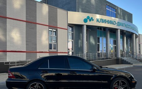 Mercedes-Benz C-Класс, 2004 год, 800 000 рублей, 6 фотография
