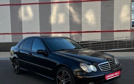 Mercedes-Benz C-Класс, 2004 год, 800 000 рублей, 7 фотография
