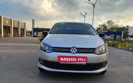 Volkswagen Polo VI (EU Market), 2013 год, 590 000 рублей, 3 фотография