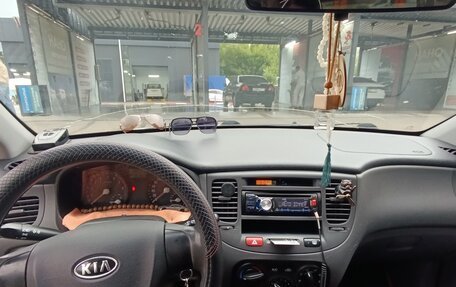 KIA Rio II, 2007 год, 350 000 рублей, 16 фотография